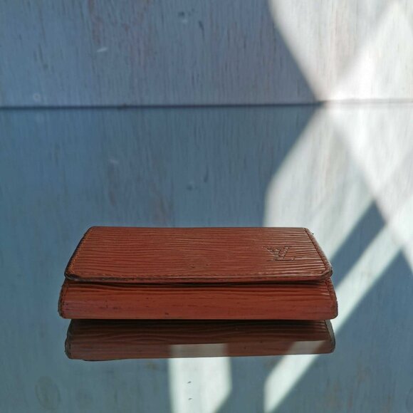 Louis Vuitton Key Holder - Picture 12 of 15